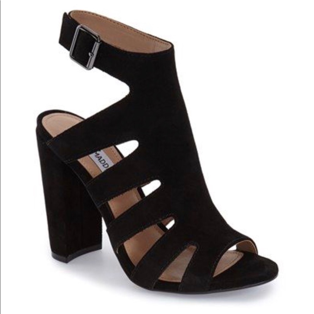 Steve Madden “Caliie” Heeled Sandals
